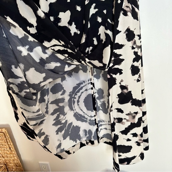 ❌SOLD❌ Alembika Dress - Picture 4 of 10